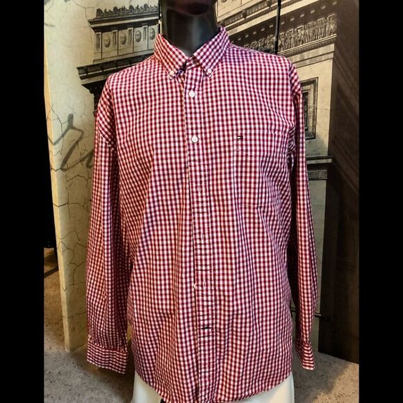 Nice shirt by Tommy Hilfiger in size XL - Picture 1 of 2